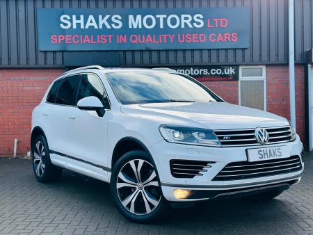 VOLKSWAGEN TOUAREG 3.0 TDI V6 BlueMotion Tech R-Line Tiptronic 4WD Euro 6 (s/s) 5dr